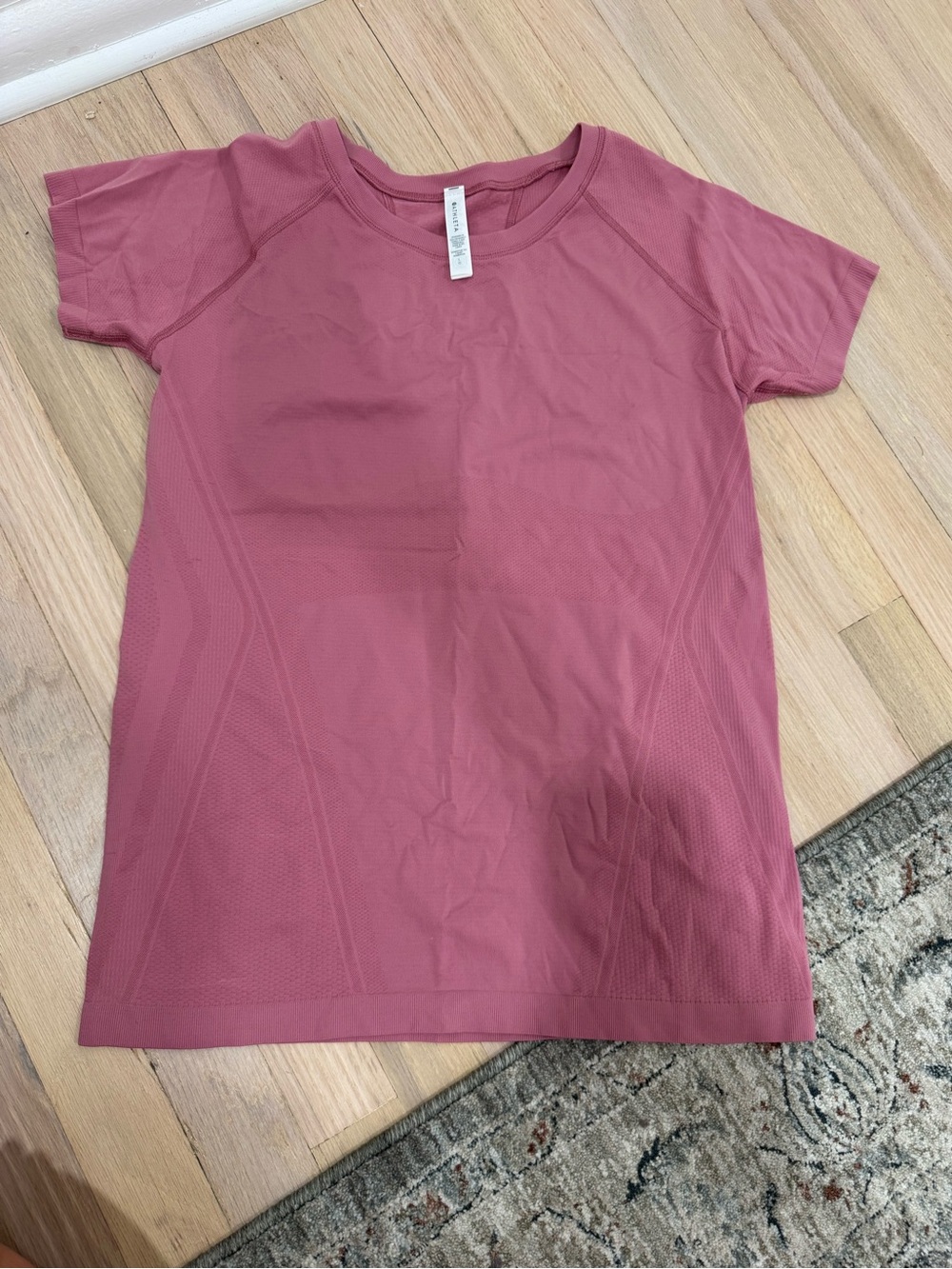 Athleta Momentum Seamless Tee Size Large